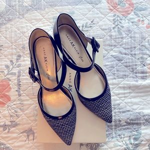 Women’s dress heel